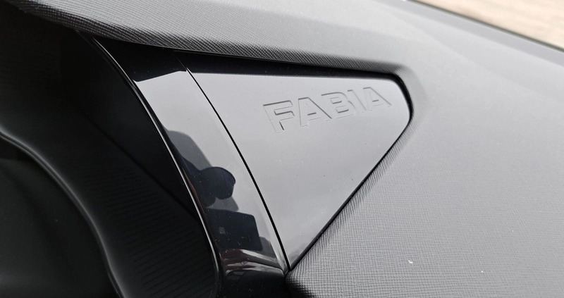 Skoda Fabia cena 80650 przebieg: 1, rok produkcji 2024 z Szczecin małe 781